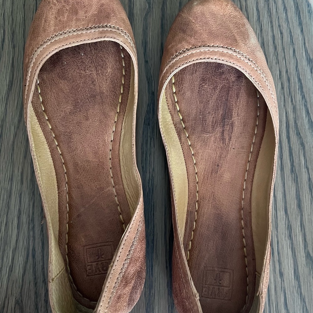 Frye Women's Tan Leather Ballet Flats